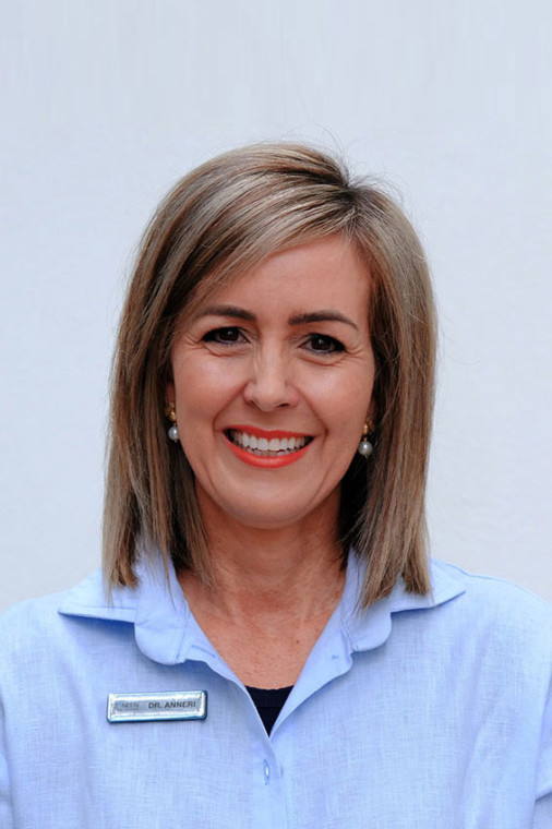 Dr Anneri Vorster
